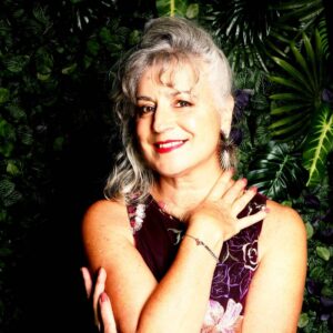 Anna James