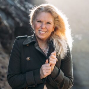 Jo Warwick