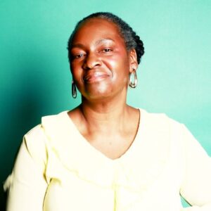 Miss Sandra Robinson