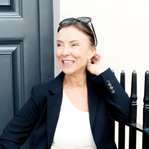 Lynn Dixon