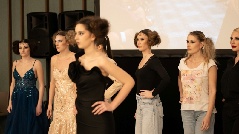 London Fashion Week Tips: Runway Show Preparation and How to Model in Fashion Week