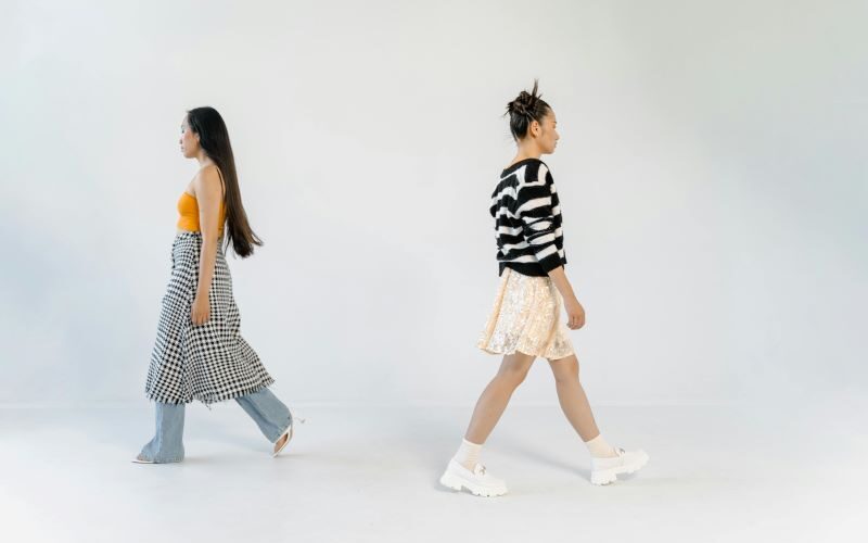 Perfecting Your Runway Walk: Pro Tips Every Beginner in the UK Should Know Perfecting Your Runway Walk: Pro Tips Every Beginner in the UK Should Know