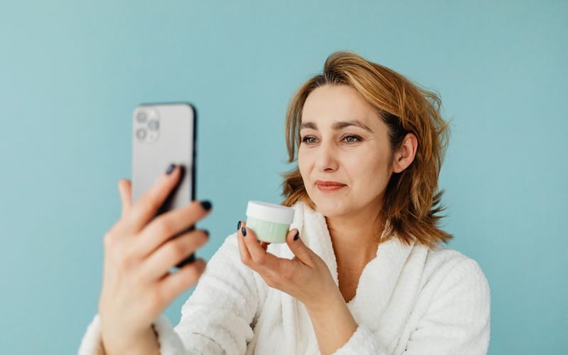 Best Acting Exercises to Try at Home for Beginners in the UK Best Acting Exercises to Try at Home for Beginners in the UK