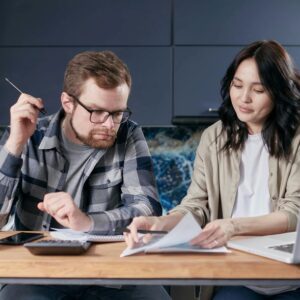 Smart Money Moves: Budgeting Tips Every New Model and Actor in the UK Should Know