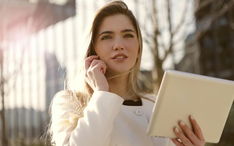 How Fashion Models in the UK Can Protect Their Privacy in the Digital Age