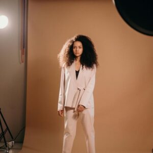 Beginner’s Guide to Professional Set Etiquette: How New UK Models Can Shine on Every Shoot