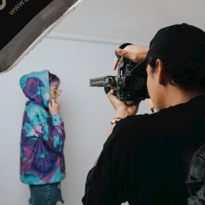 Model Set-Ready Checklist: How to Arrive Confident, Prepared, and Camera-Ready Every Time