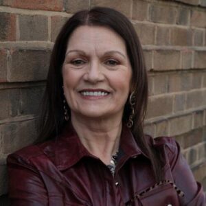 Linda Macmillan