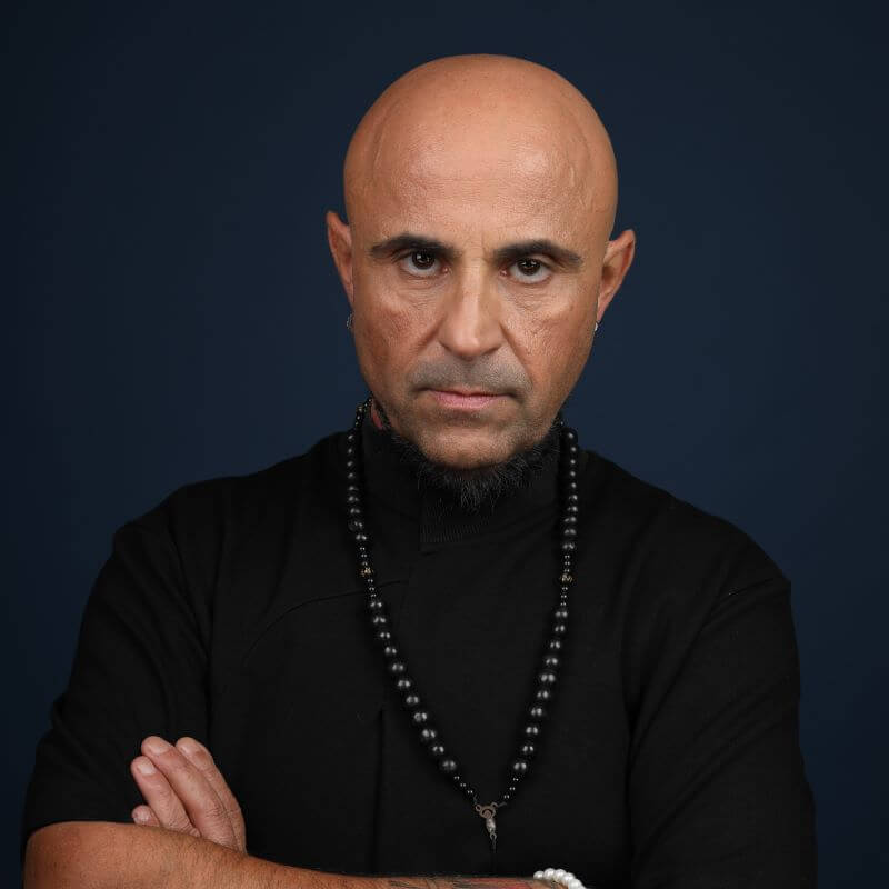 Stathis Lazarides Stathis Lazarides